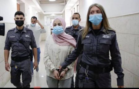 الحكم على ياسمين جابر من القدس بالسجن 30 شهراً